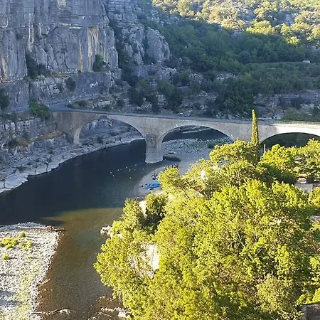 Maison Avec Piscine Au Coeur Des Gorges De L'ardeche Σπίτι διακοπών *